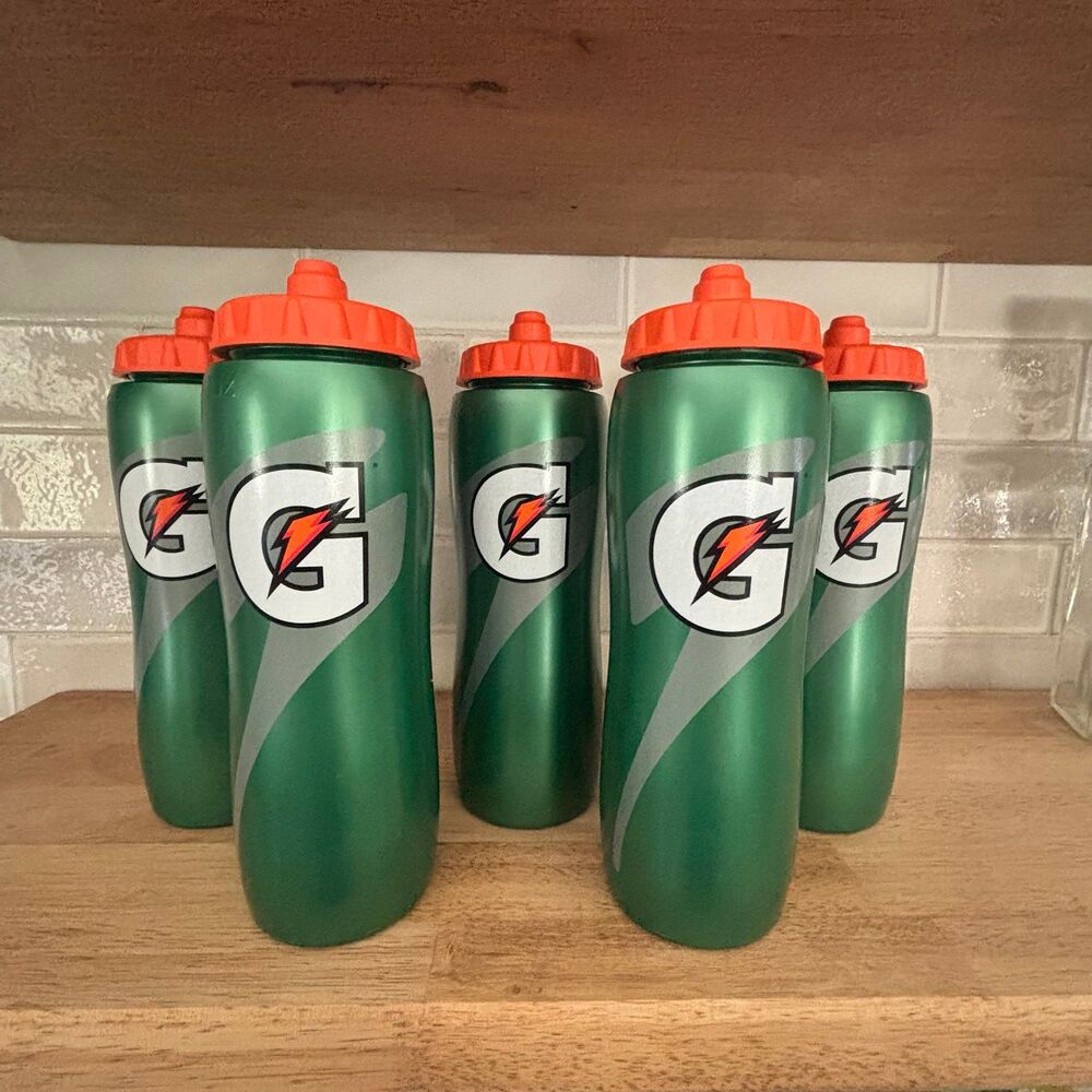 5 NEW Squeeze Squirt Gatorade 32 oz Water Bottles